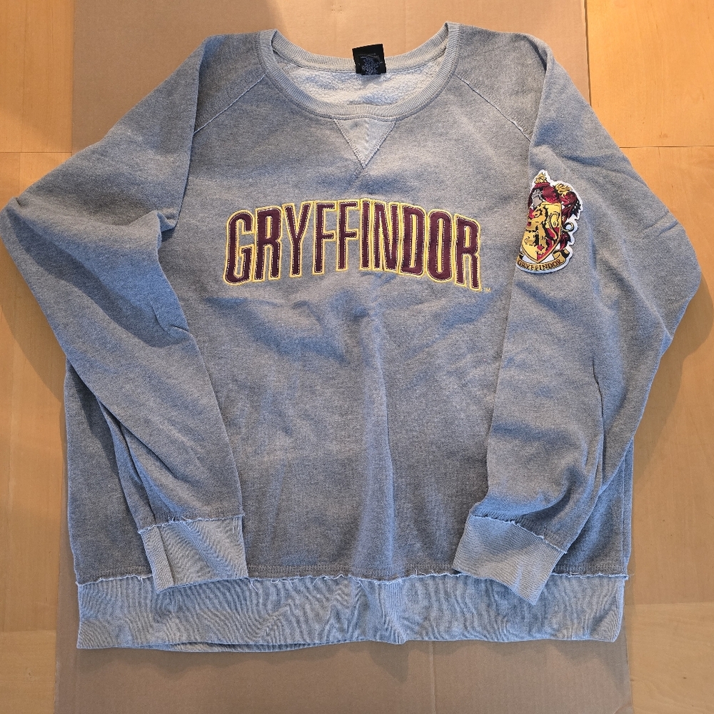 Gray Gryffindor Sweatshirt